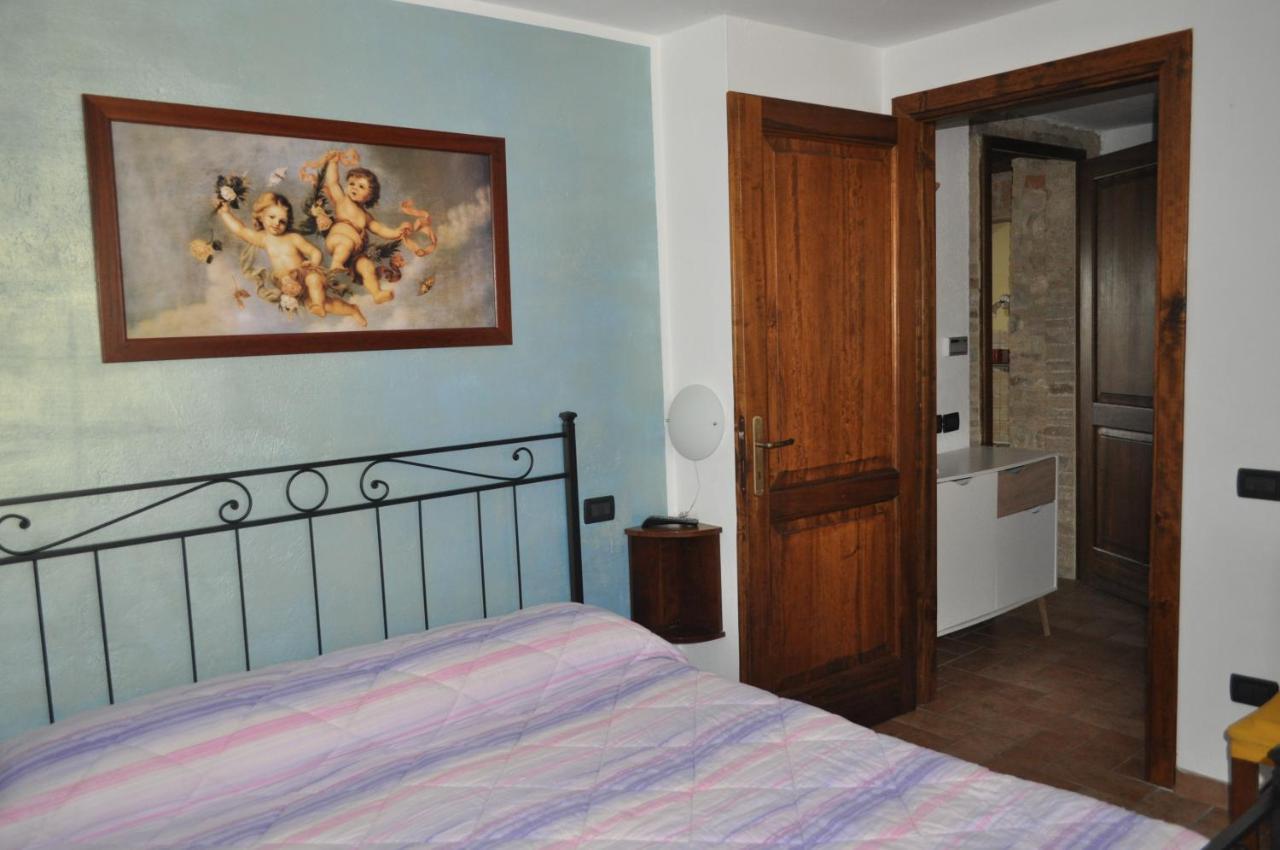 Farm Stay Il Carro Del Colle Collevalenza Luaran gambar