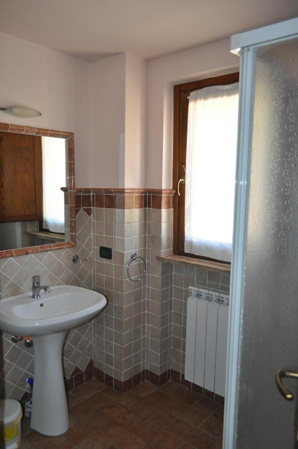 Farm Stay Il Carro Del Colle Collevalenza Luaran gambar