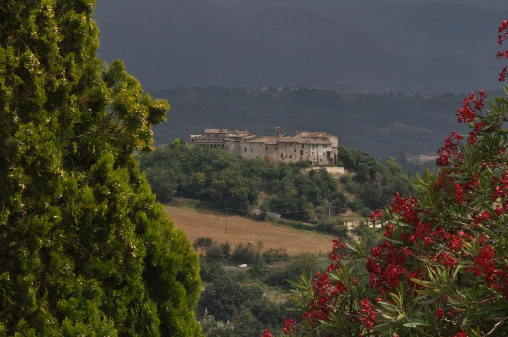 Farm Stay Il Carro Del Colle Collevalenza Bilik gambar
